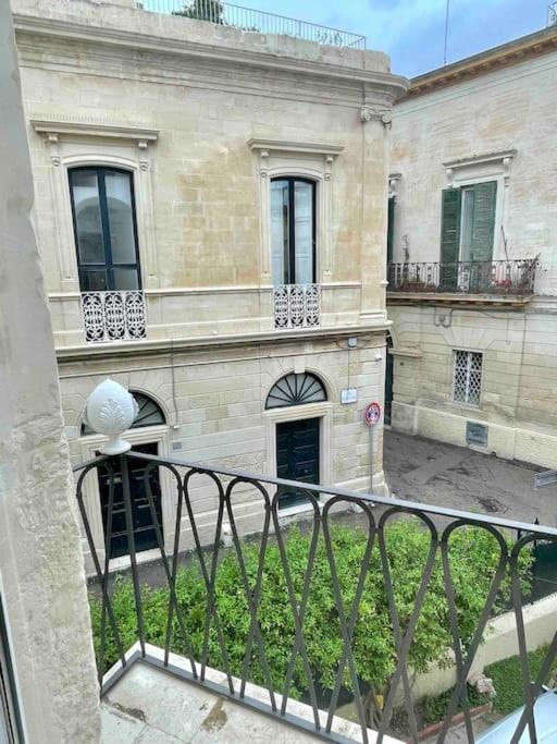 Dimora De Argenteris Apartment Lecce Exterior photo